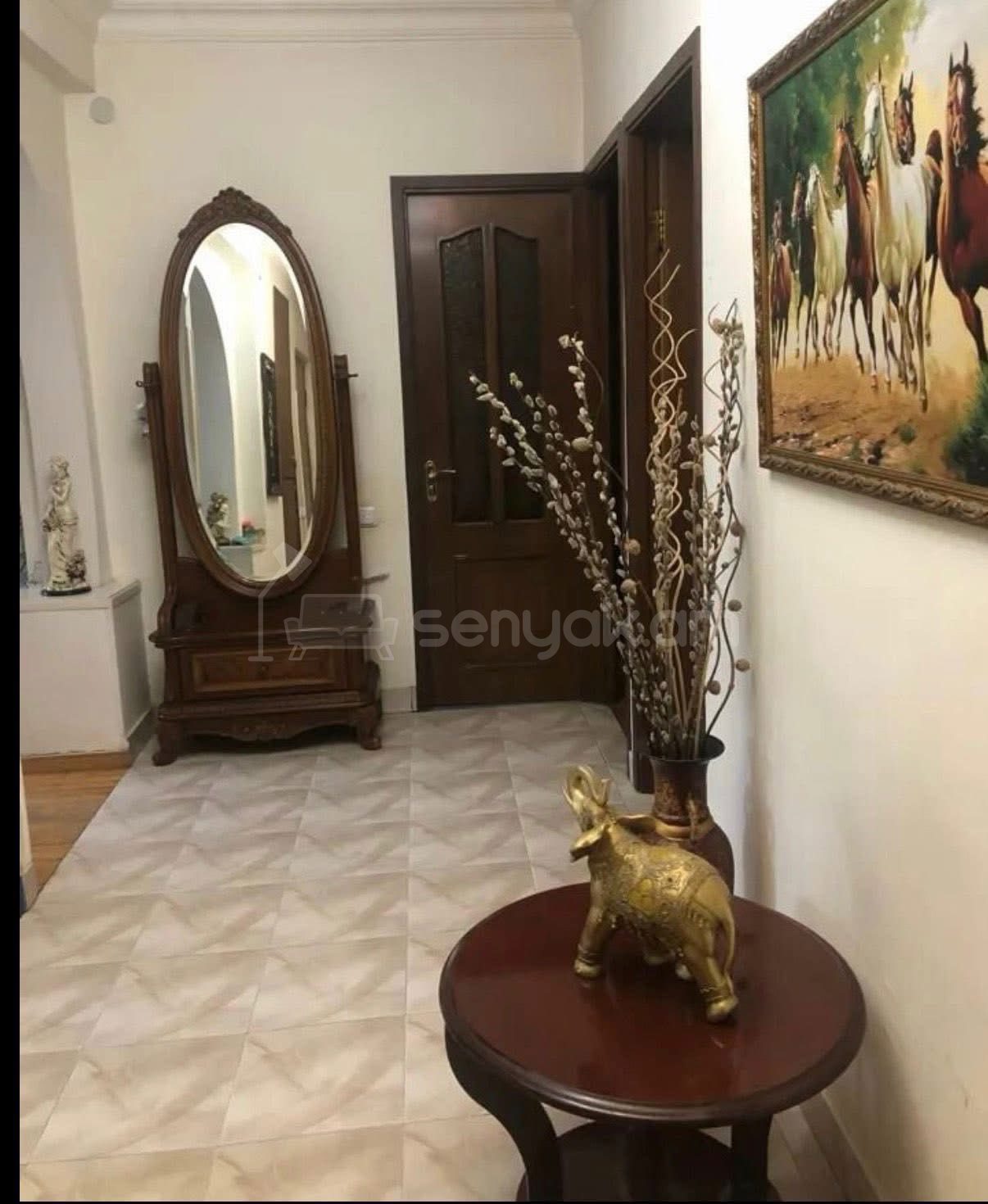 4 Սենյականոց Բնակարան, 83քմ, 3/9 հարկ, Կապիտալ Վերանորոգված