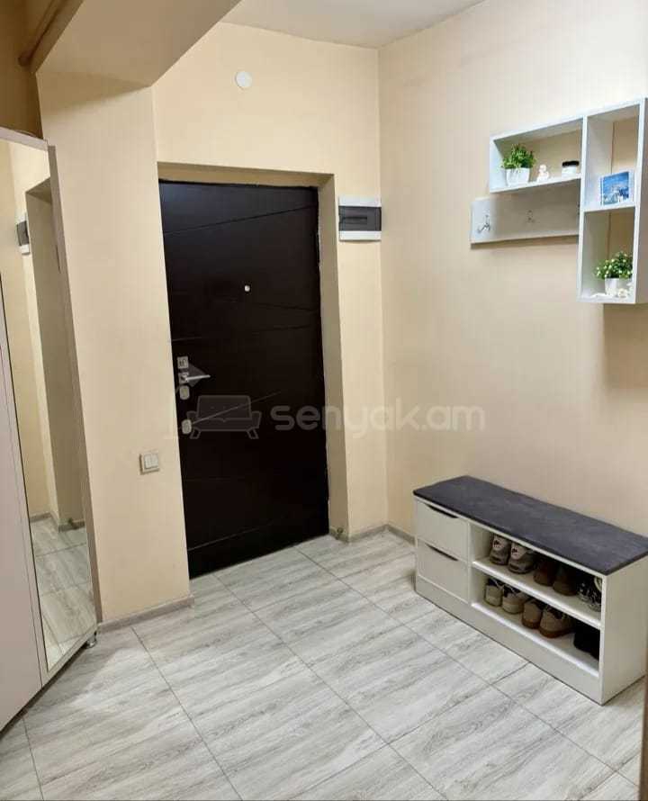 3 Սենյականոց Բնակարան, 63քմ, 6/9 հարկ, Կապիտալ Վերանորոգված