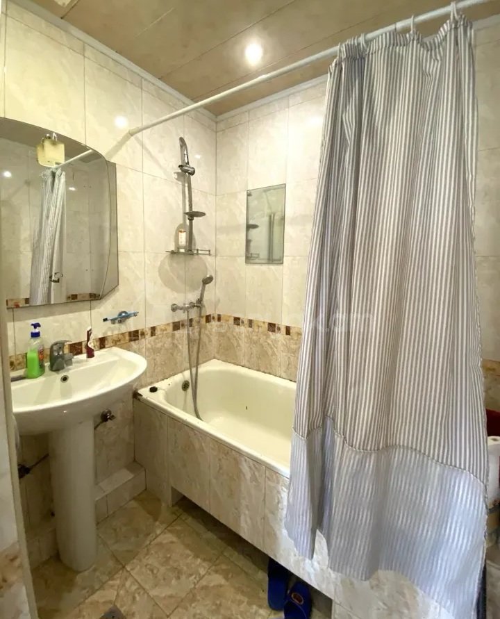 3 Սենյականոց Բնակարան, 68քմ, 8/9 հարկ, Կապիտալ Վերանորոգված