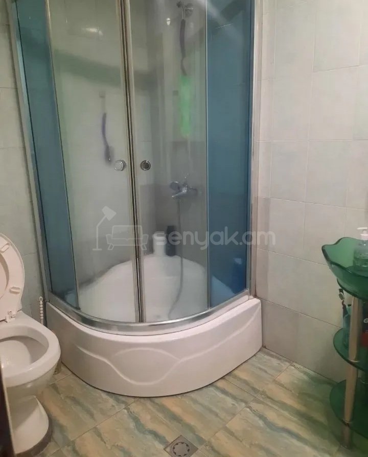 2 Սենյականոց Բնակարան, 56քմ, 5/5 հարկ, Կոսմետիկ Վերանորոգված, Կահավորված