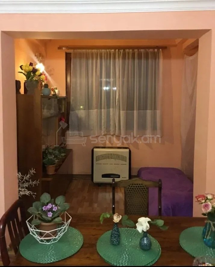 2 Սենյականոց Բնակարան, 56քմ, 5/5 հարկ, Կոսմետիկ Վերանորոգված, Կահավորված