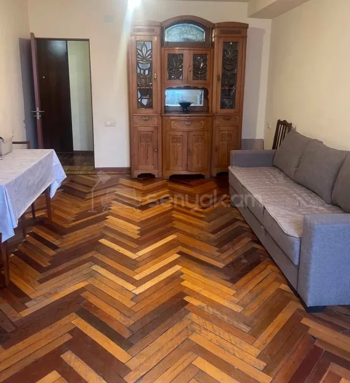 2 Սենյականոց Բնակարան Քարե Շենքում, 62քմ, 3/9 հարկ, Նորմալ Վիճակում, Կահավորված