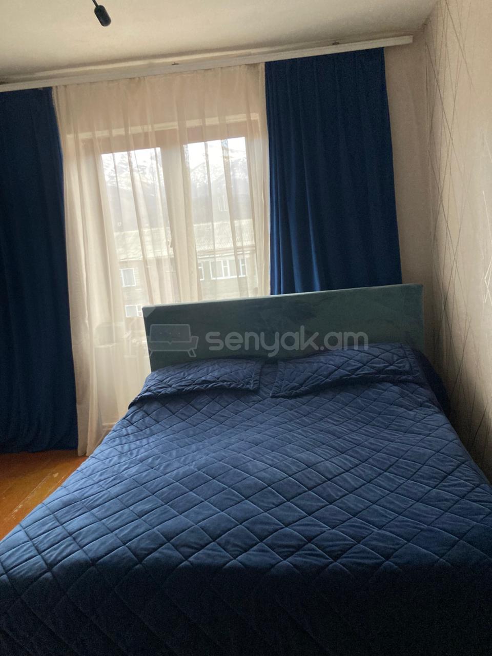 3 Սենյականոց Բնակարան Քարե Շենքում, 73քմ, 4/5 հարկ, Կոսմետիկ Վերանորոգված