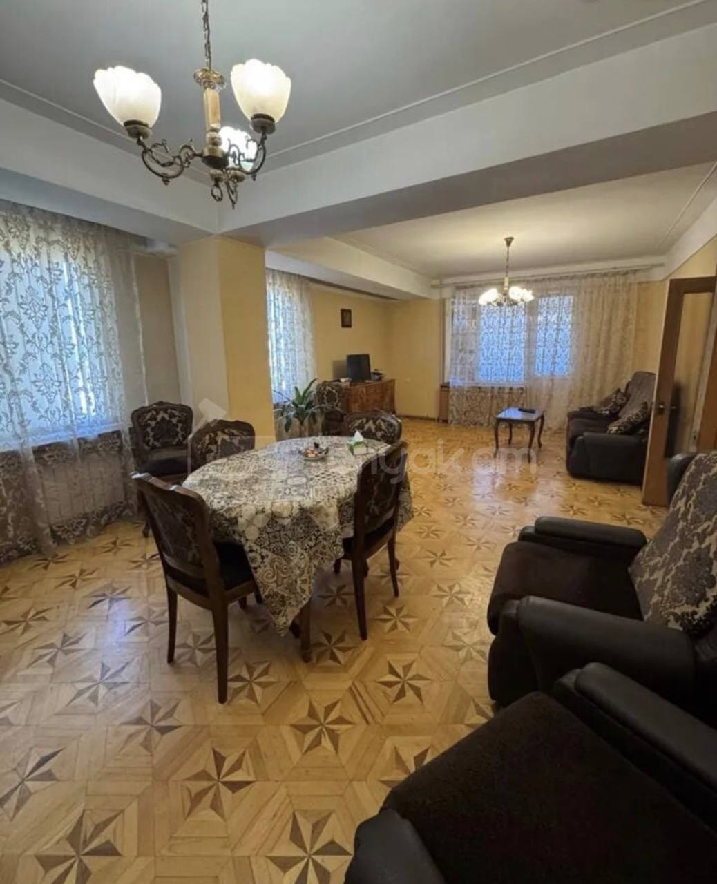 3 Սենյականոց Բնակարան, 105քմ, 11/14 հարկ, Կոսմետիկ Վերանորոգված