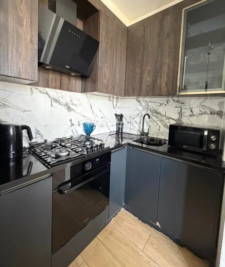 3 Սենյականոց Բնակարան, 79քմ, 3/9 հարկ, Կապիտալ Վերանորոգված