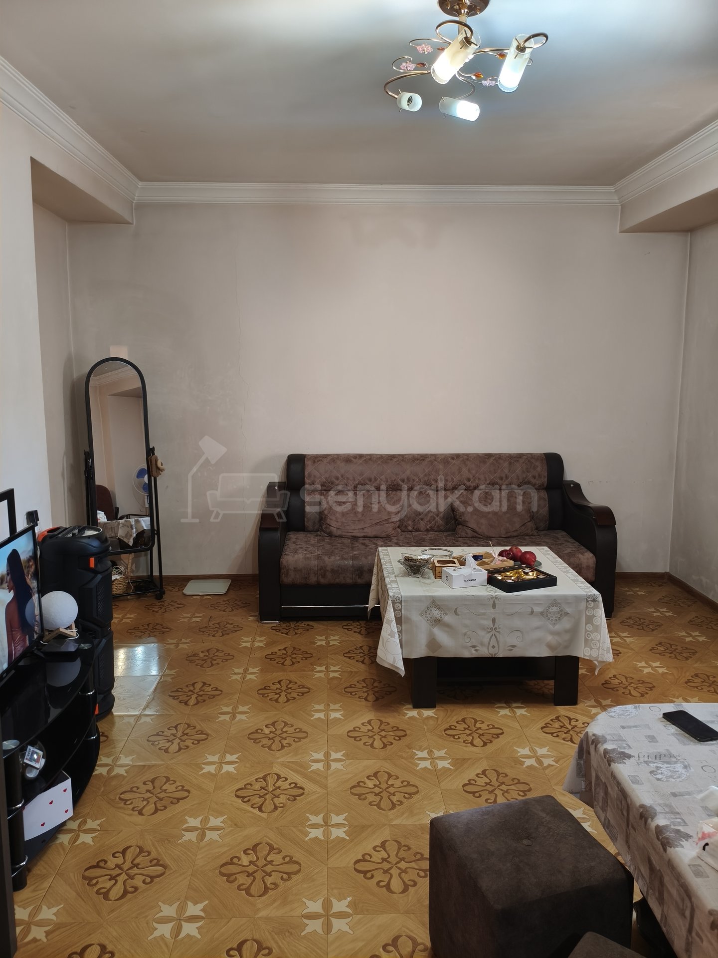 1 Սենյականոց Բնակարան, 48քմ, 5/9 հարկ, Կապիտալ Վերանորոգված, Կահավորված, Արևկող