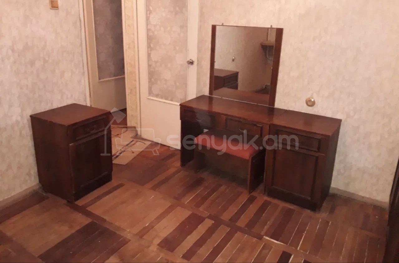 3 Սենյականոց Բնակարան, 72քմ, 6/9 հարկ, Նորմալ Վիճակում, Կահավորված, Արևկող