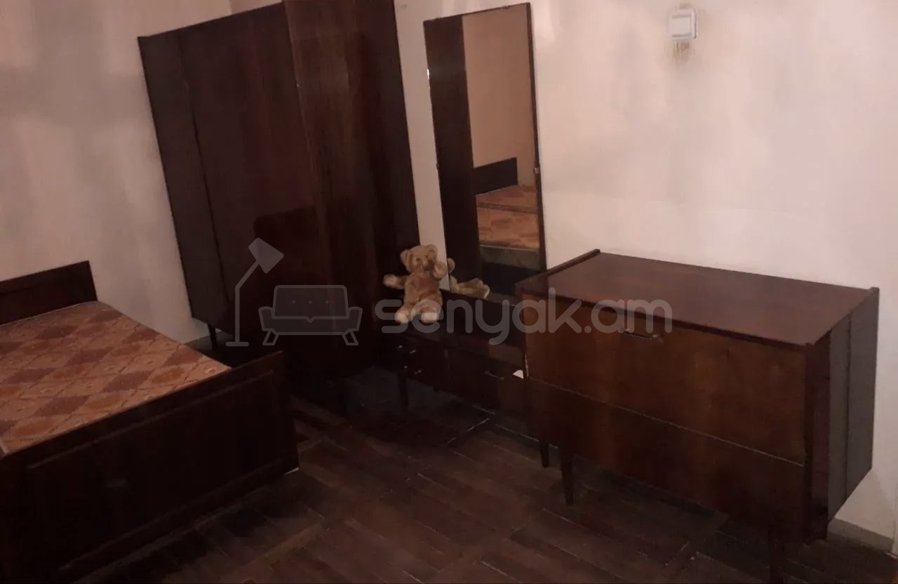 3 Սենյականոց Բնակարան, 72քմ, 6/9 հարկ, Նորմալ Վիճակում, Կահավորված, Արևկող