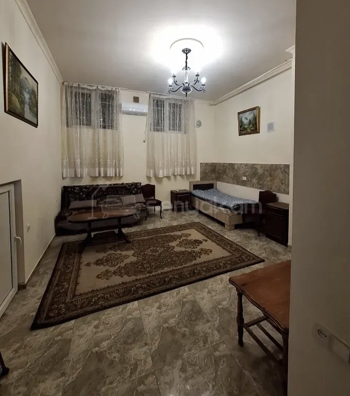 2 Սենյականոց Բնակարան Քարե Շենքում, 52քմ, 1/1 հարկ, Կապիտալ Վերանորոգված, Կահավորված