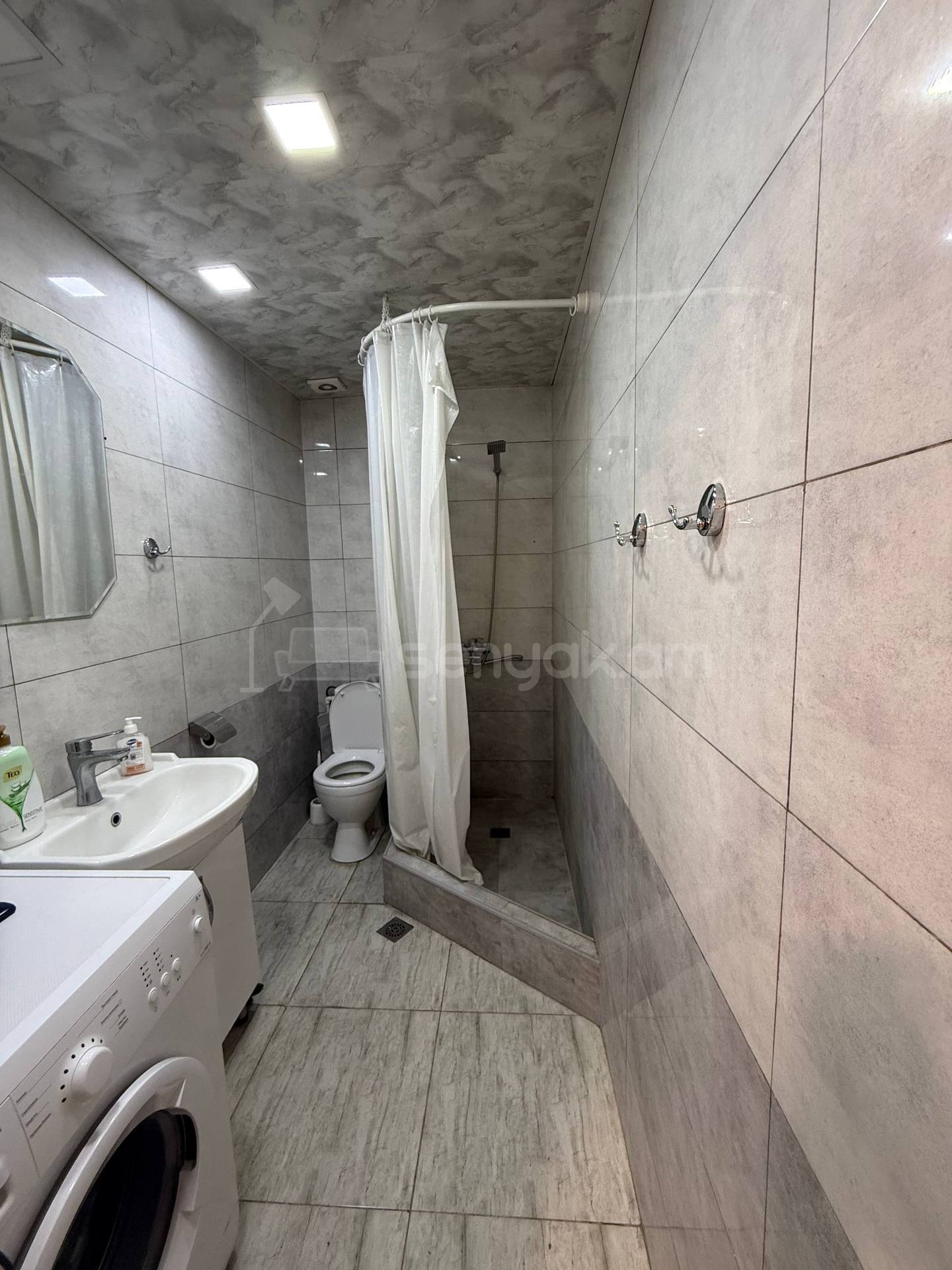 2 Սենյականոց Բնակարան Նորակառույցում, 61քմ, 5/12 հարկ, Կապիտալ Վերանորոգված