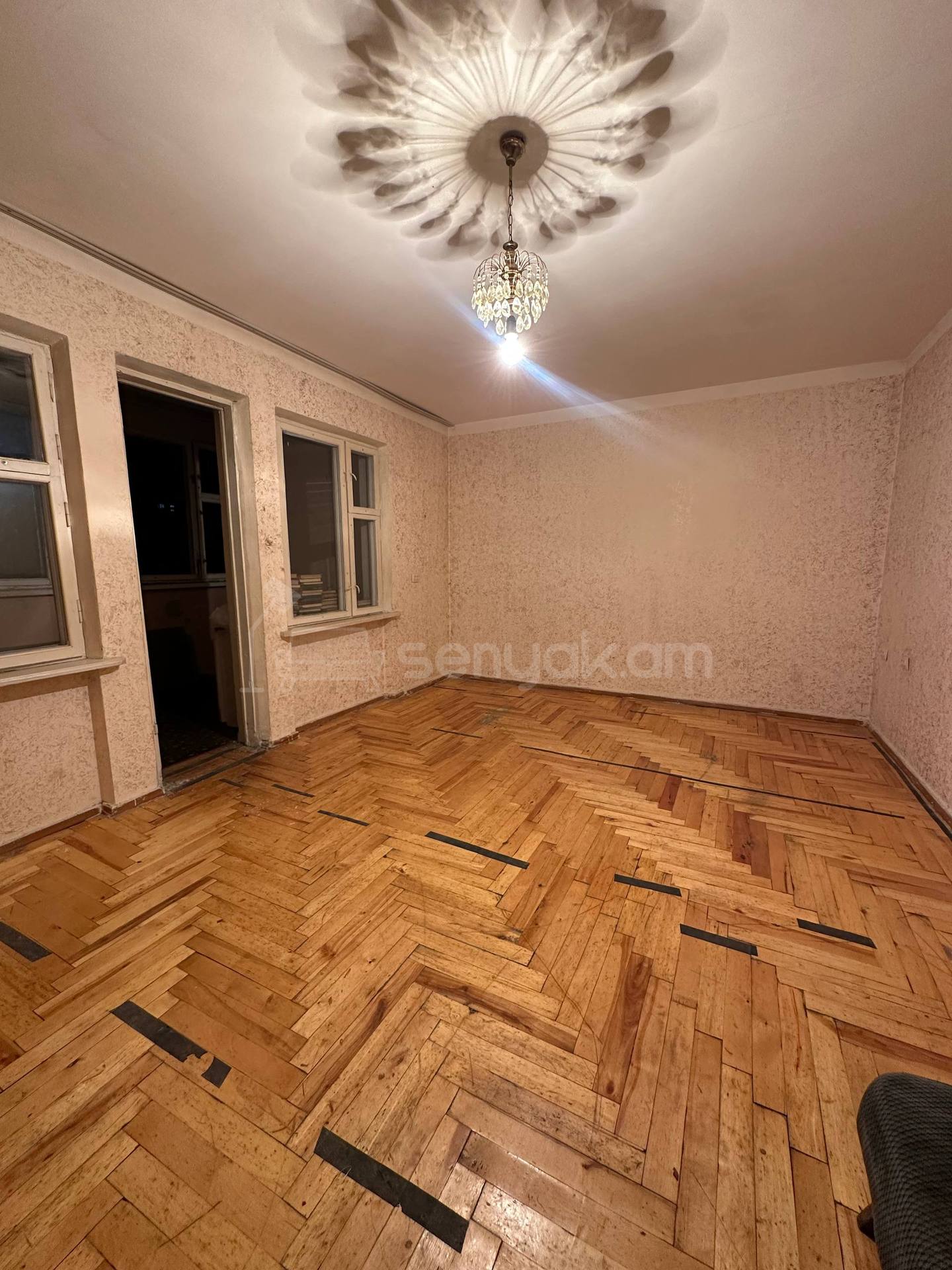3 Սենյականոց Բնակարան, 90քմ, 9/13 հարկ, Կոսմետիկ Վերանորոգված