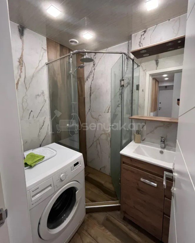 3 Սենյականոց Բնակարան, 63քմ, 4/10 հարկ, Դիզայներական Վերանորոգված
