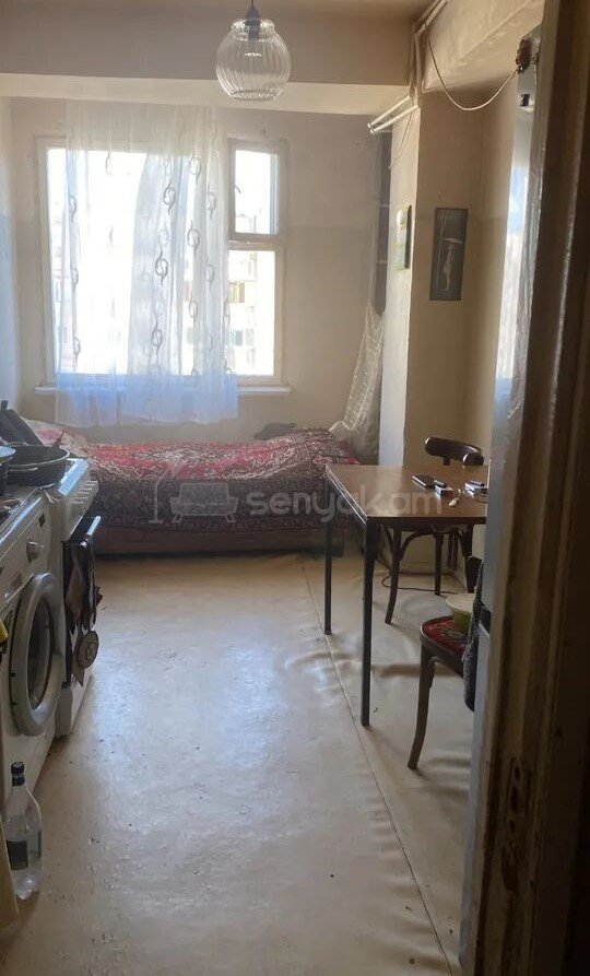 3 Սենյականոց Բնակարան, 77քմ, 8/14 հարկ, Պետական Վիճակում
