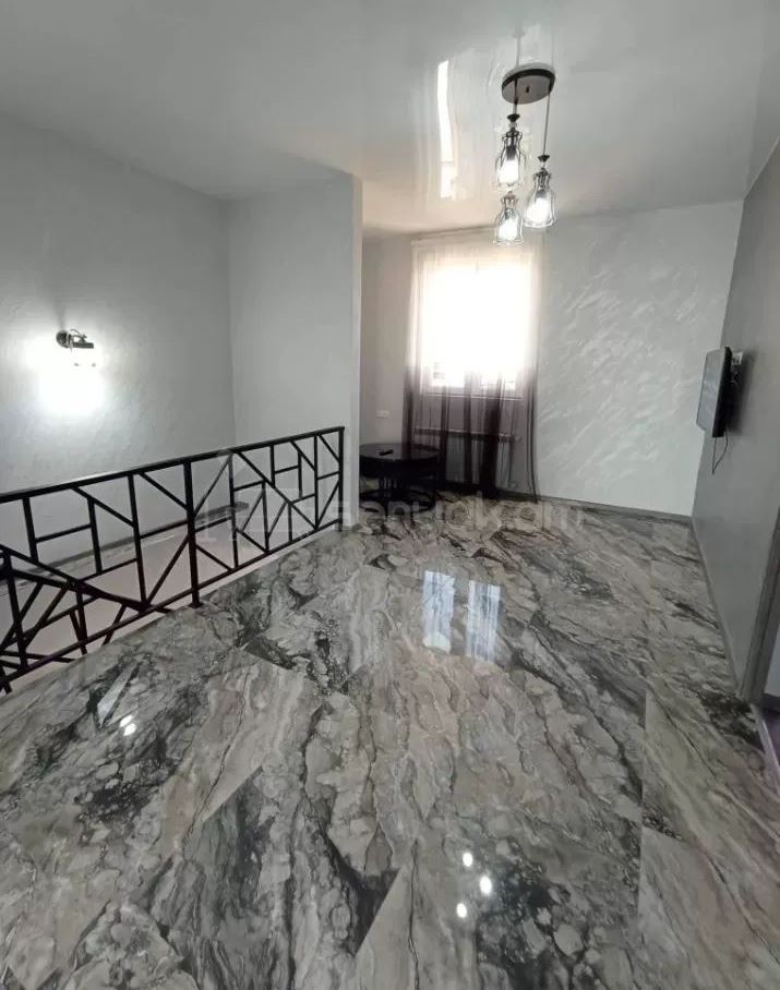 5 Սենյականոց Սեփական Տուն, 142քմ, Կապիտալ Վերանորոգված, Ավտոտնակով