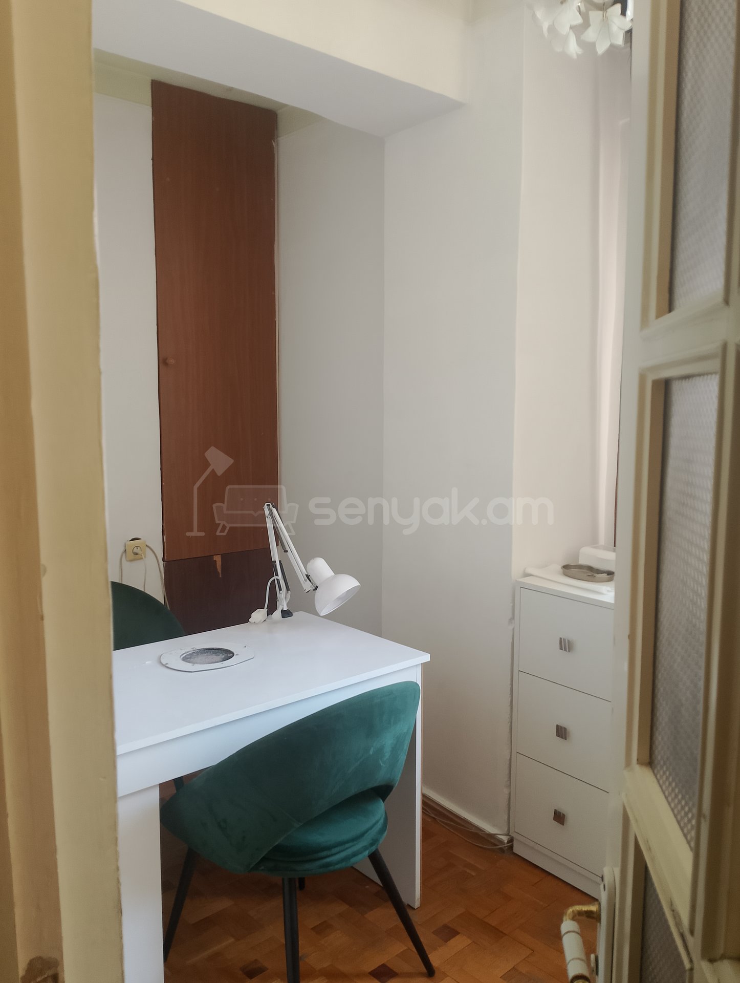 3 Սենյականոց Բնակարան, 55քմ, 5/9 հարկ, Պետական Վիճակում, Կահավորված, Արևկող