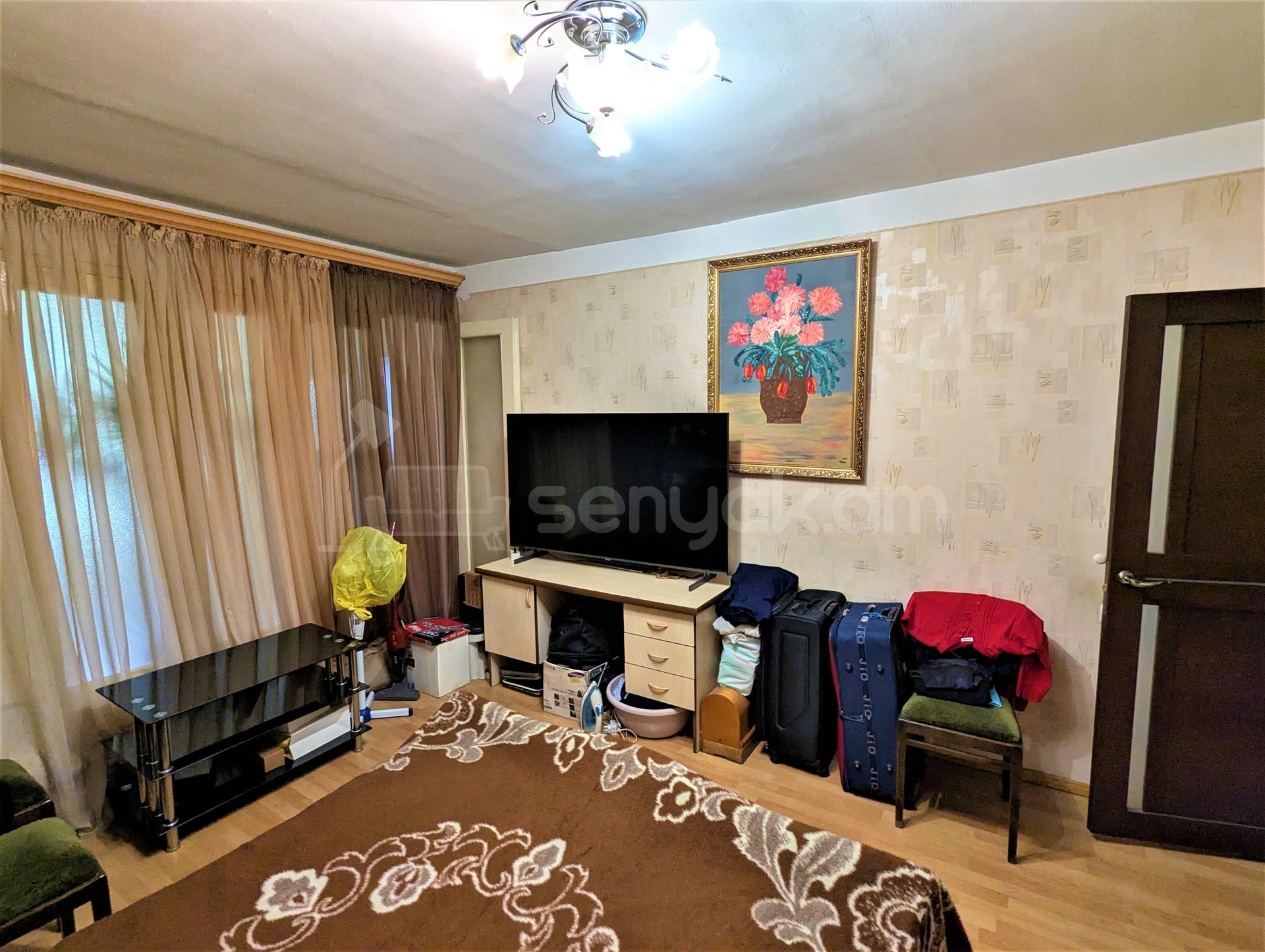 4 Սենյականոց Բնակարան Քարե Շենքում, 105քմ, 3/5 հարկ, Կոսմետիկ Վերանորոգված