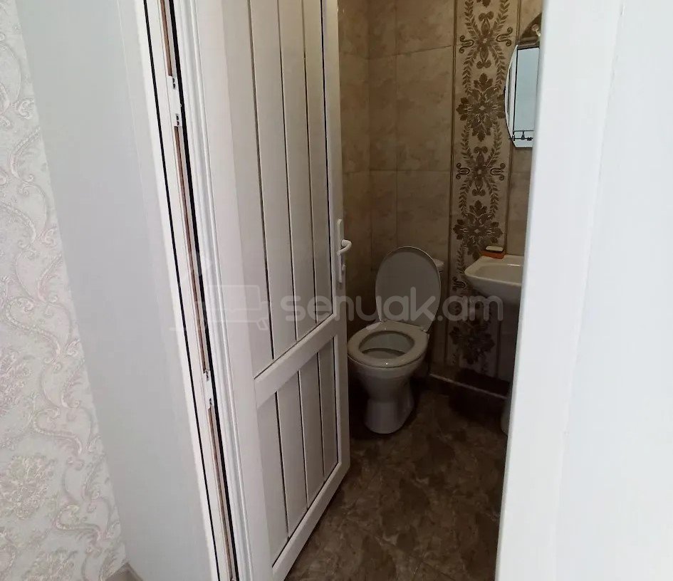 1 Սենյականոց Բնակարան Նորակառույցում, 39քմ, 3/6 հարկ, Կապիտալ Վերանորոգված