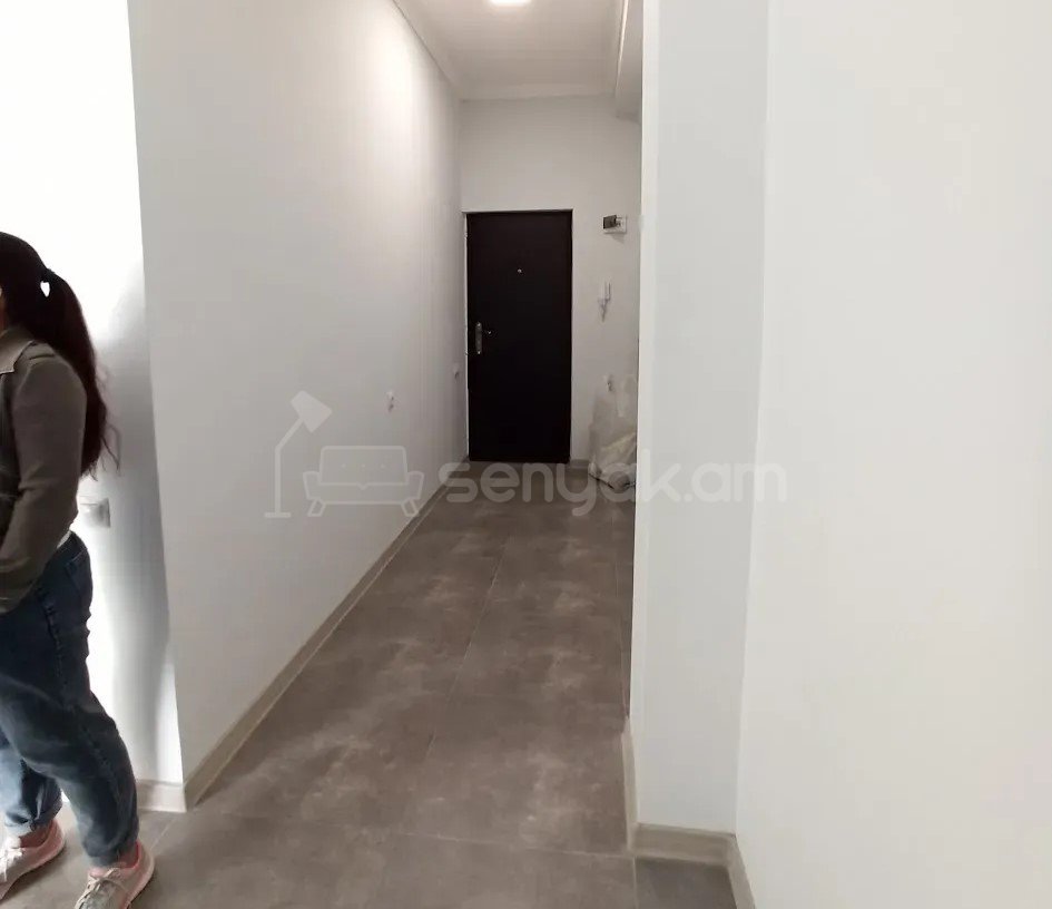 1 Սենյականոց Բնակարան Նորակառույցում, 39քմ, 3/6 հարկ, Կապիտալ Վերանորոգված