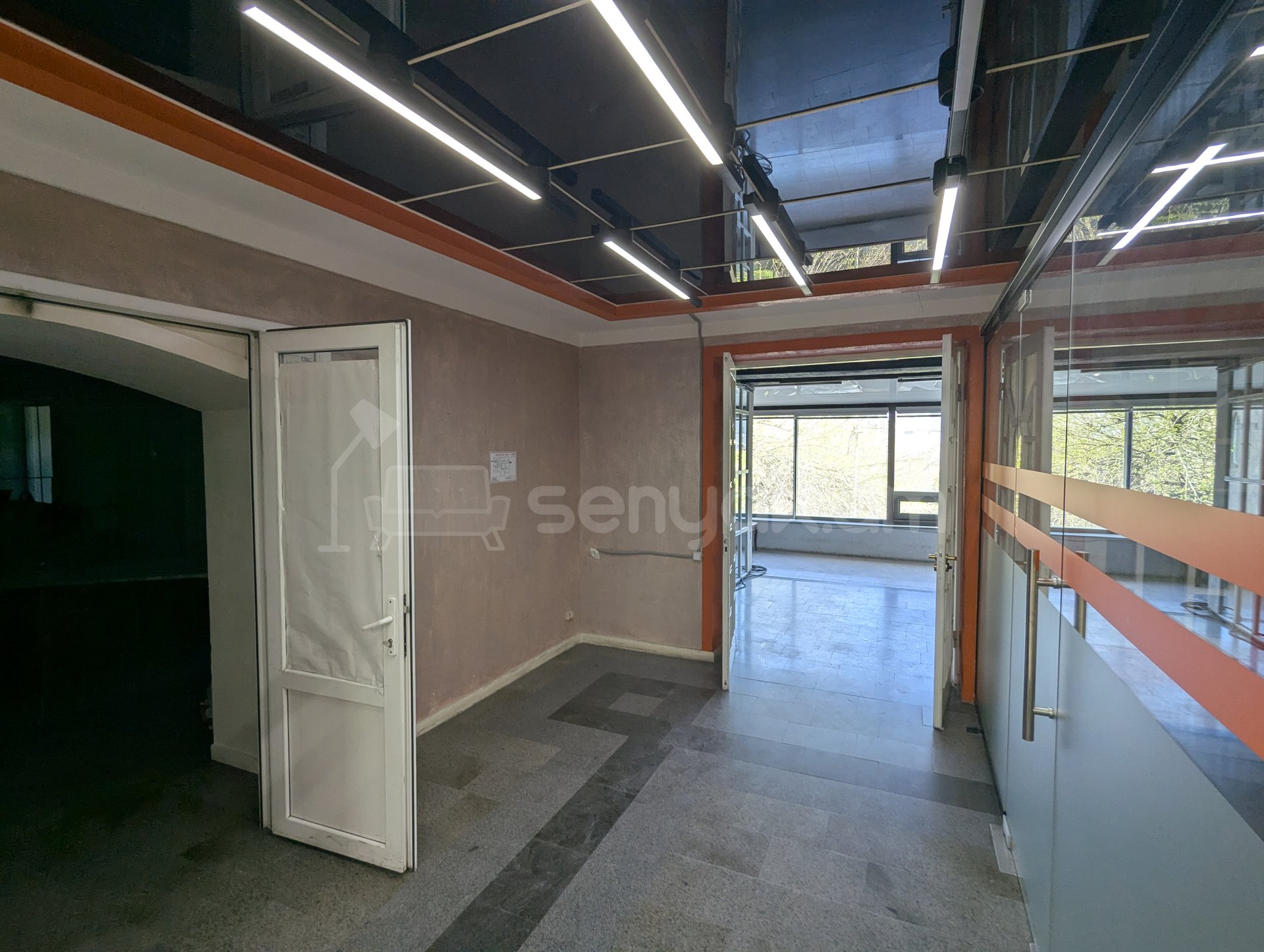 Օֆիսային Տարածք, 250քմ