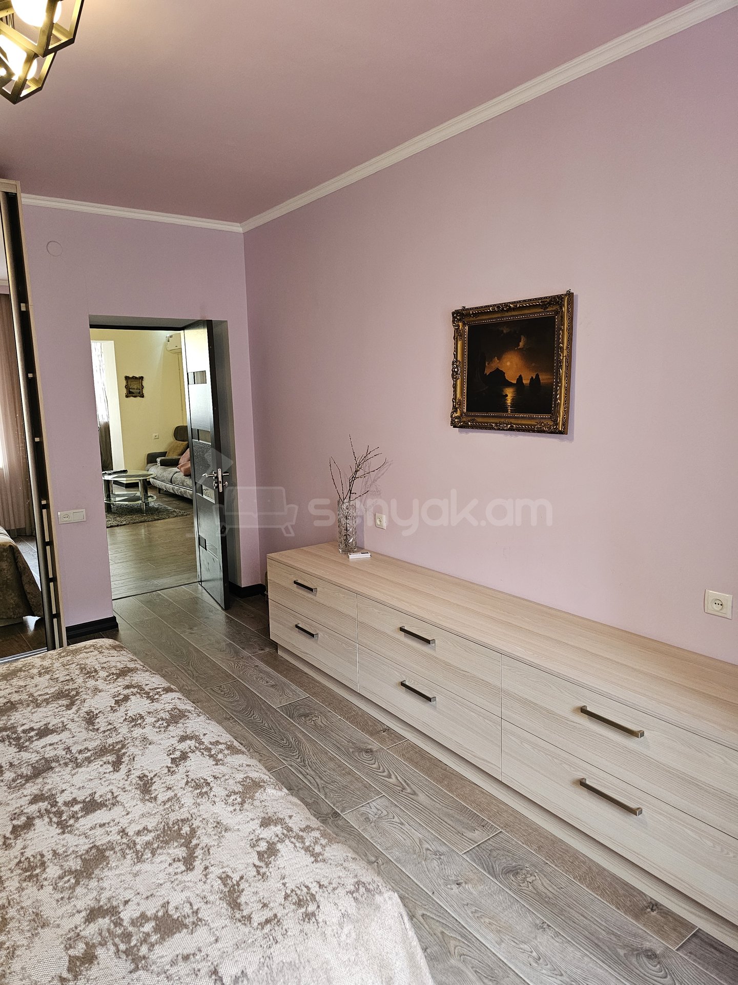 2 Սենյականոց Բնակարան Քարե Շենքում, 67քմ, 1/5 հարկ, Կապիտալ Վերանորոգված, Կահավորված, Արևկող