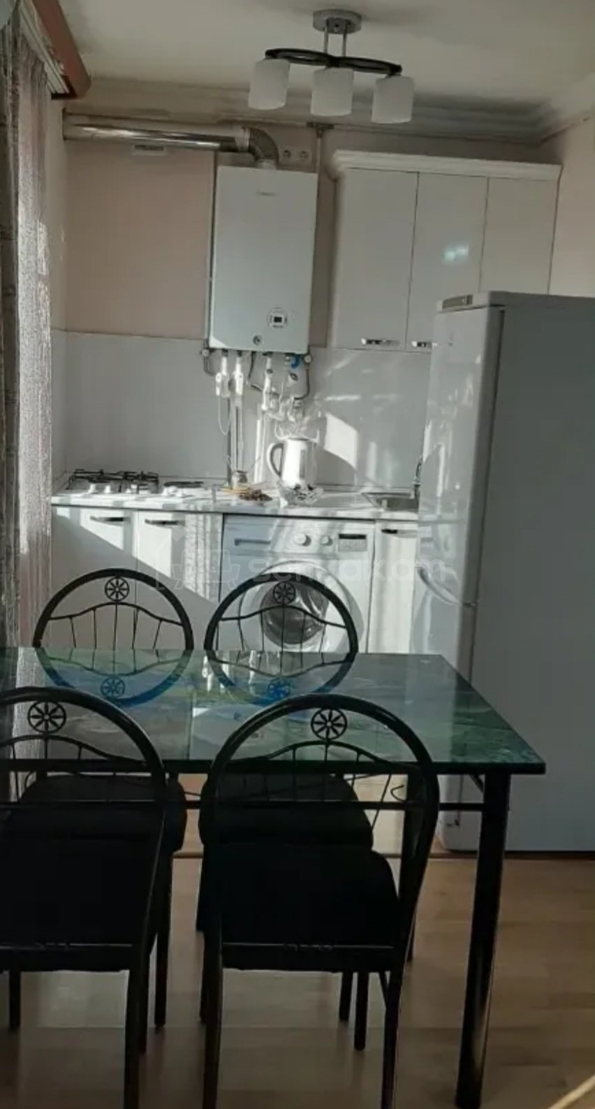 2 Սենյականոց Բնակարան Քարե Շենքում, 52քմ, 2/5 հարկ, Կապիտալ Վերանորոգված, Կահավորված