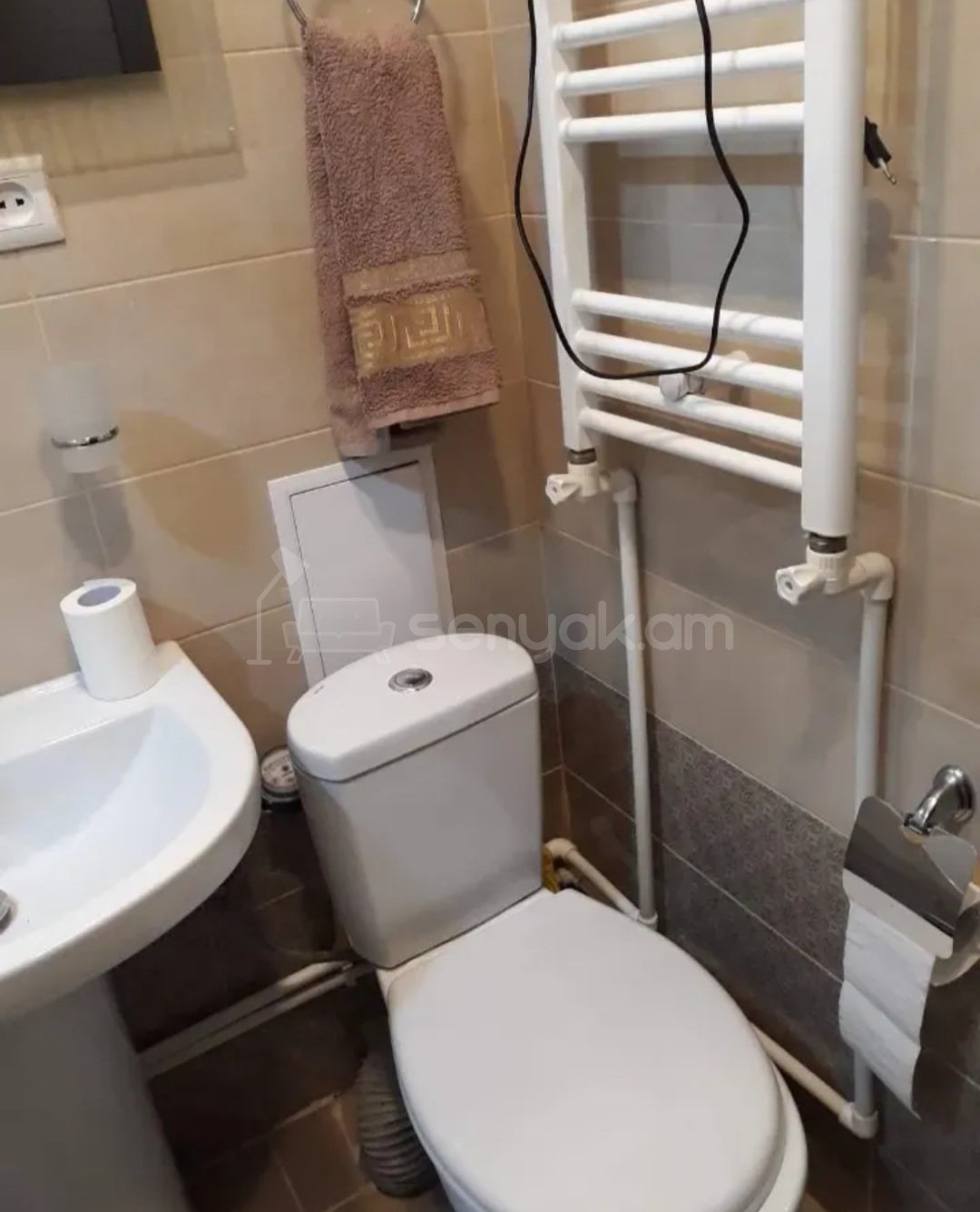 2 Սենյականոց Բնակարան Քարե Շենքում, 52քմ, 2/5 հարկ, Կապիտալ Վերանորոգված, Կահավորված