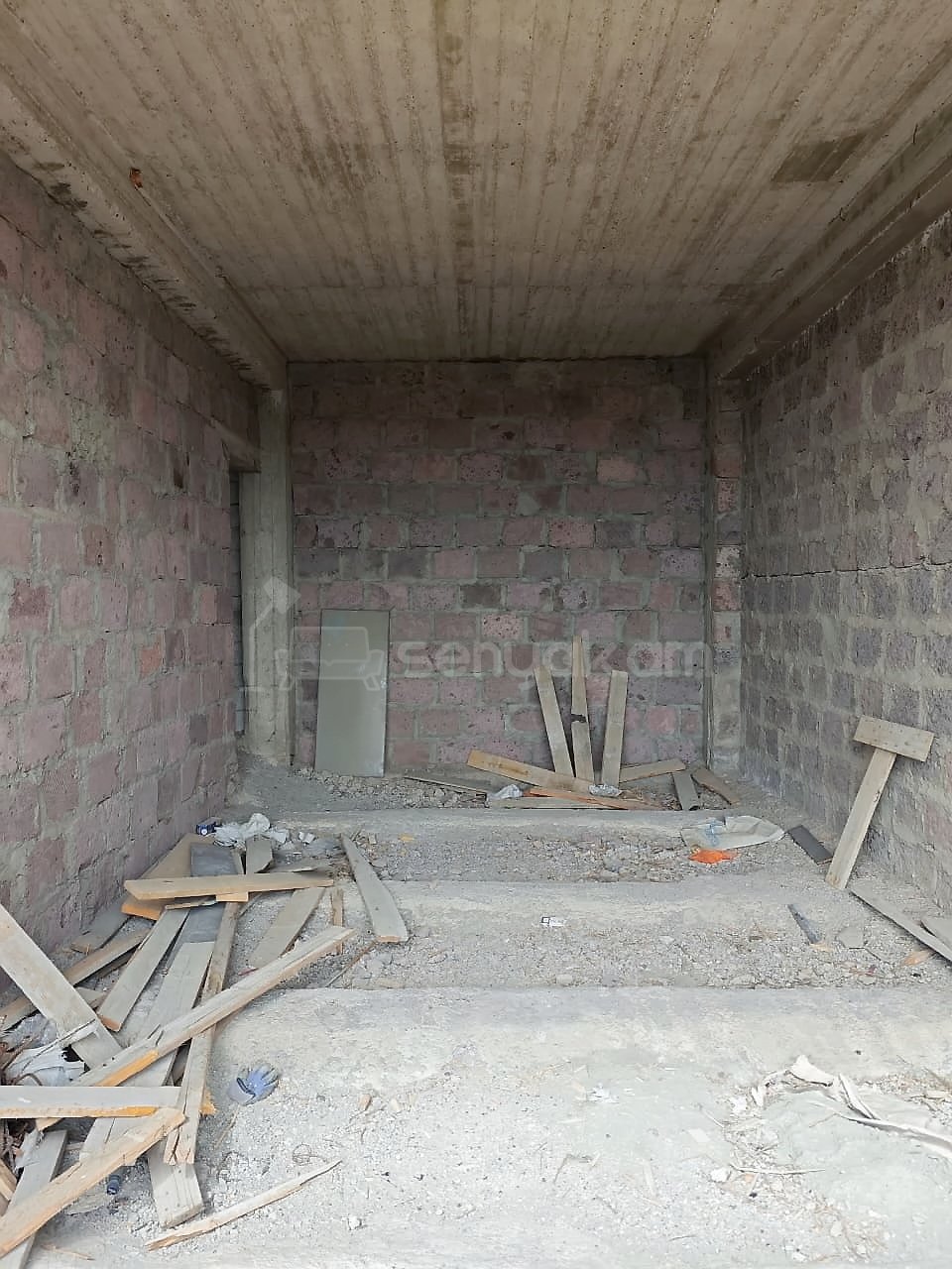 8 Սենյականոց Սեփական Տուն, 474քմ, Ավտոտնակով