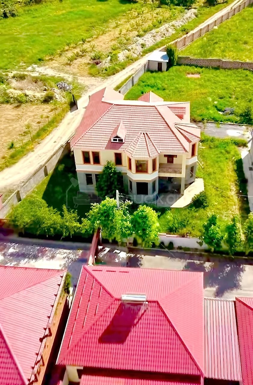 8 Սենյականոց Շքեղ Առանձնատուն, 474քմ, Ավտոտնակով