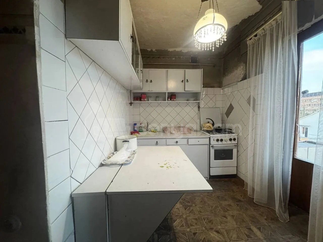 2 Սենյականոց Բնակարան Քարե Շենքում, 54քմ, 4/5 հարկ, Պետական Վիճակում