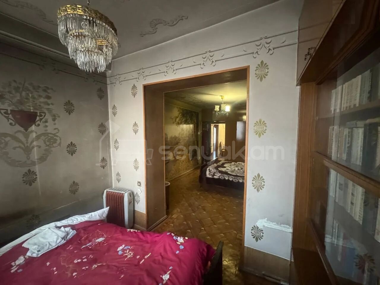 2 Սենյականոց Բնակարան Քարե Շենքում, 54քմ, 4/5 հարկ, Պետական Վիճակում