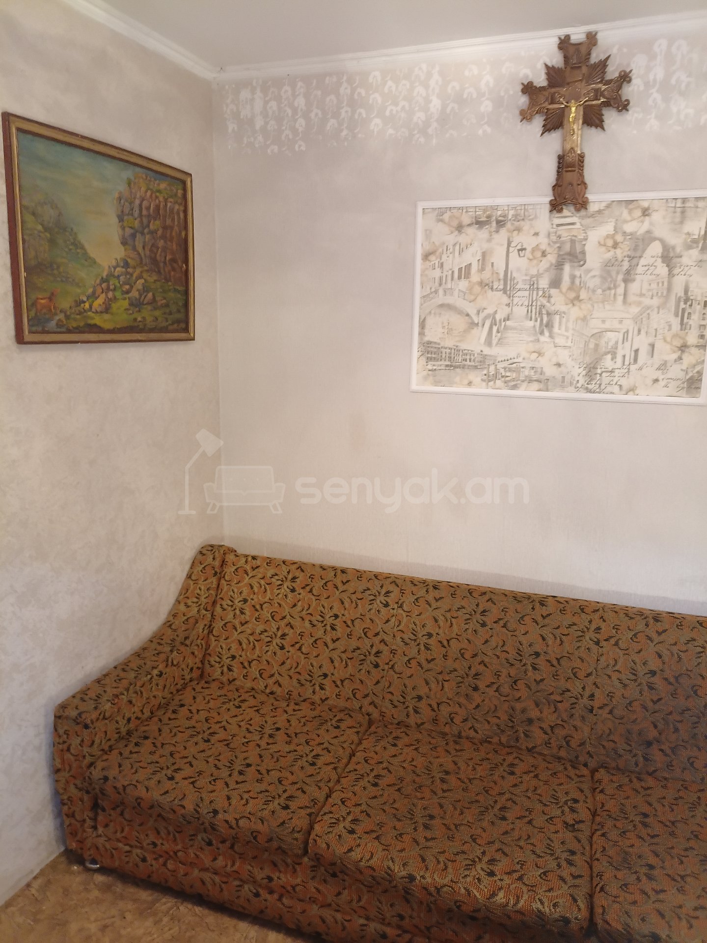 2 Սենյականոց Սեփական Տուն, 25քմ, Նորմալ Վիճակում, Մասամբ Կահավորված