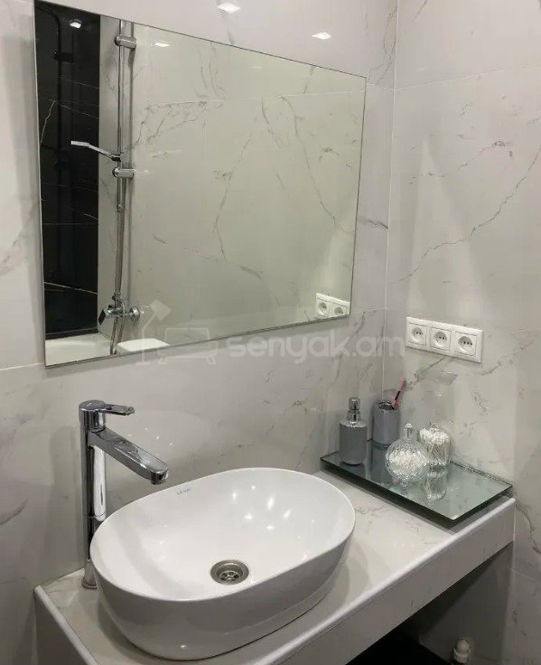 3 Սենյականոց Բնակարան Նորակառույցում, 67քմ, 7/12 հարկ, Կապիտալ Վերանորոգված