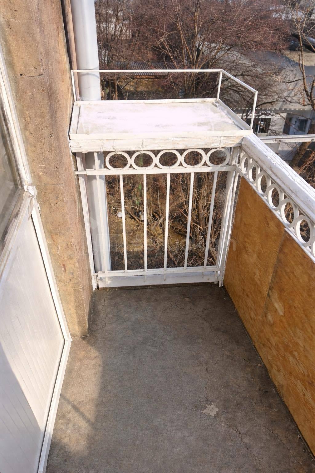 1 Սենյականոց Բնակարան Քարե Շենքում, 30քմ, 3/4 հարկ, Կոսմետիկ Վերանորոգված