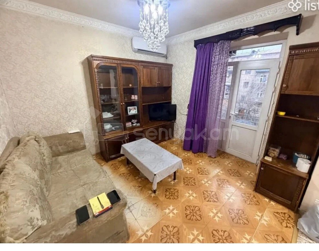 1 Սենյականոց Բնակարան Քարե Շենքում, 30քմ, 3/4 հարկ, Կոսմետիկ Վերանորոգված