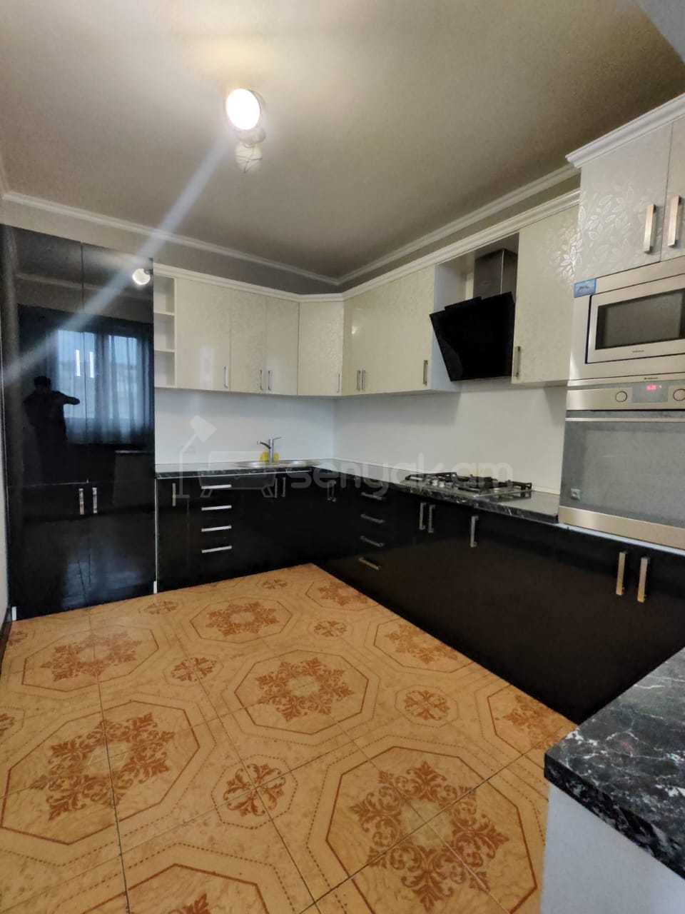 3 Սենյականոց Բնակարան, 80քմ, 13/14 հարկ, Կապիտալ Վերանորոգված, Կահավորված, Արևկող