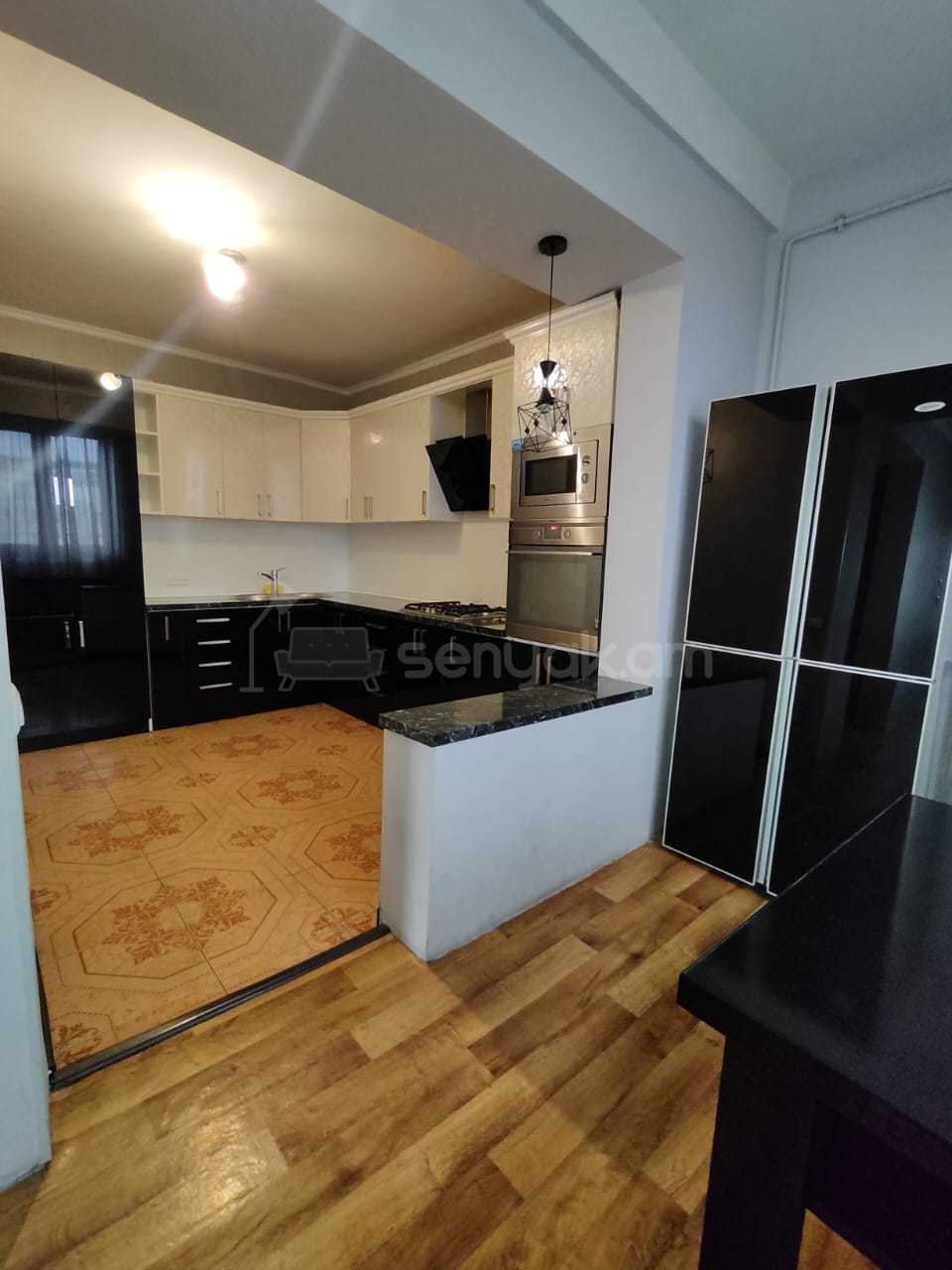 3 Սենյականոց Բնակարան, 80քմ, 13/14 հարկ, Կապիտալ Վերանորոգված, Կահավորված, Արևկող