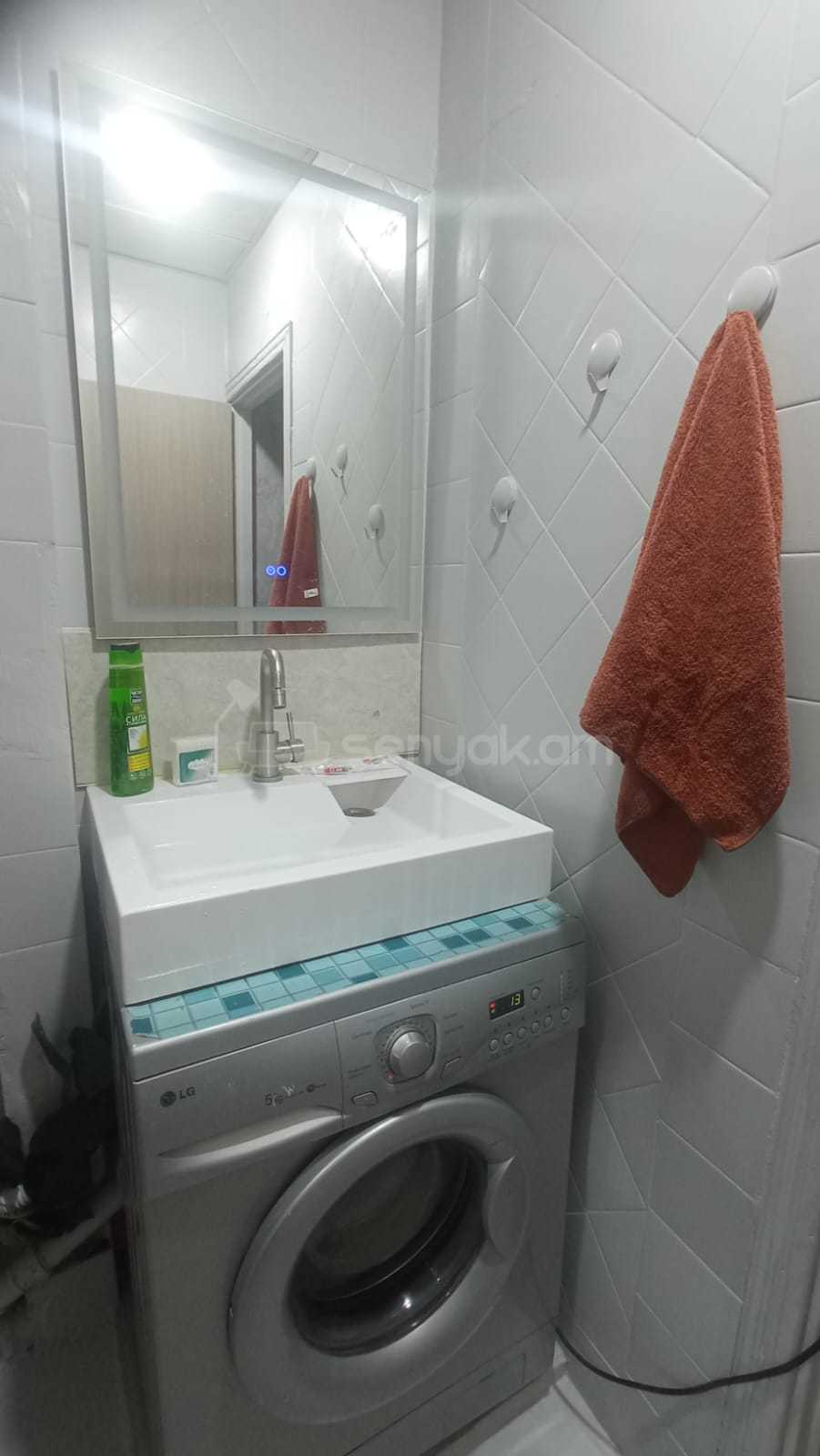 2 Սենյականոց Բնակարան, 50քմ, 7/9 հարկ, Կապիտալ Վերանորոգված