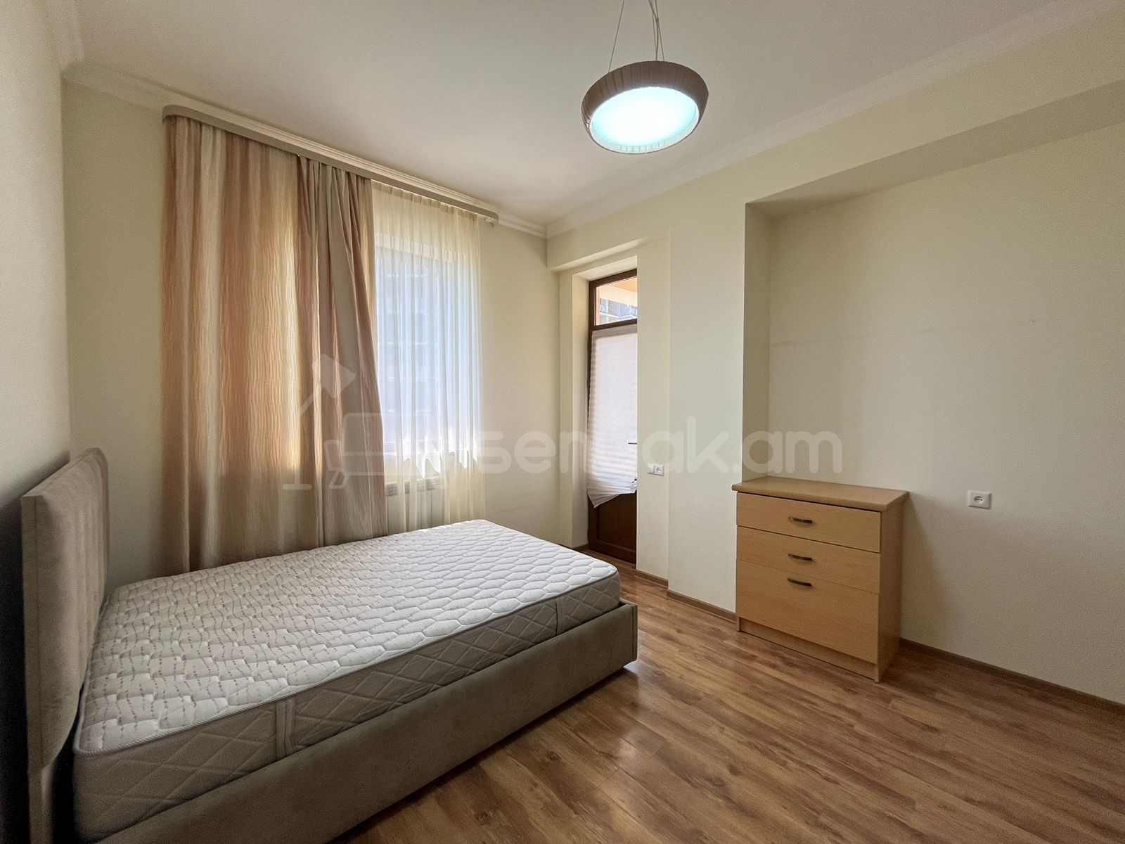 3 Սենյականոց Բնակարան Նորակառույցում, 100քմ, 7/12 հարկ, Կապիտալ Վերանորոգված, Կահավորված, Արևկող
