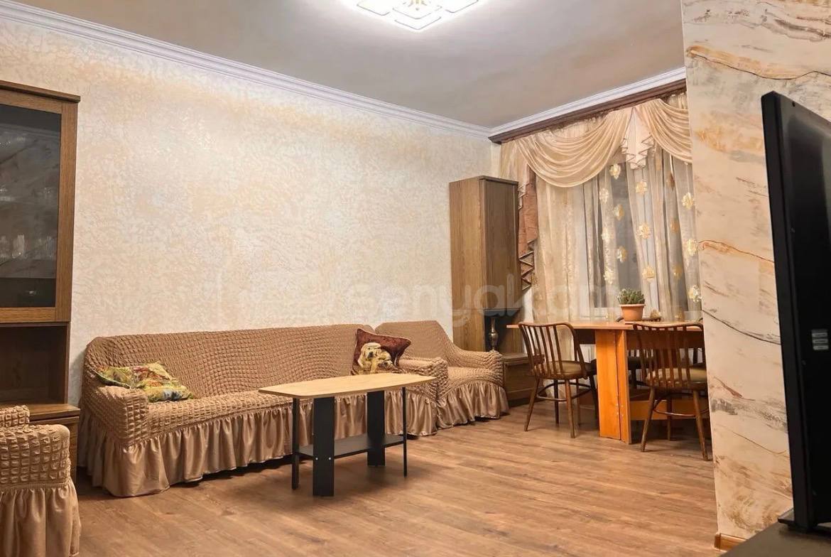 2 Սենյականոց Բնակարան Քարե Շենքում, 53քմ, 3/5 հարկ, Կոսմետիկ Վերանորոգված, Կահավորված