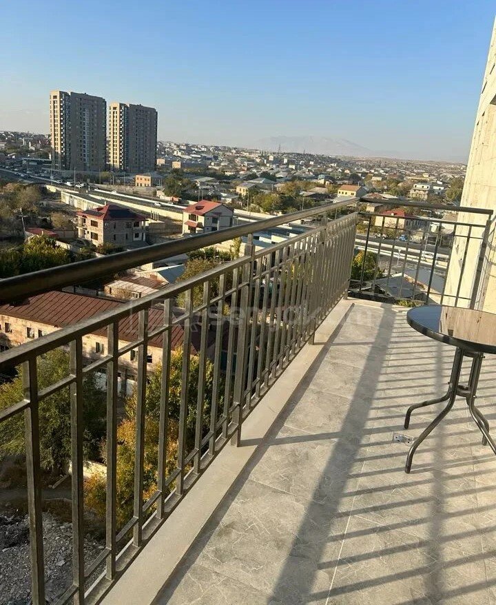 2 Սենյականոց Բնակարան Նորակառույցում, 54քմ, 9/18 հարկ, Կապիտալ Վերանորոգված