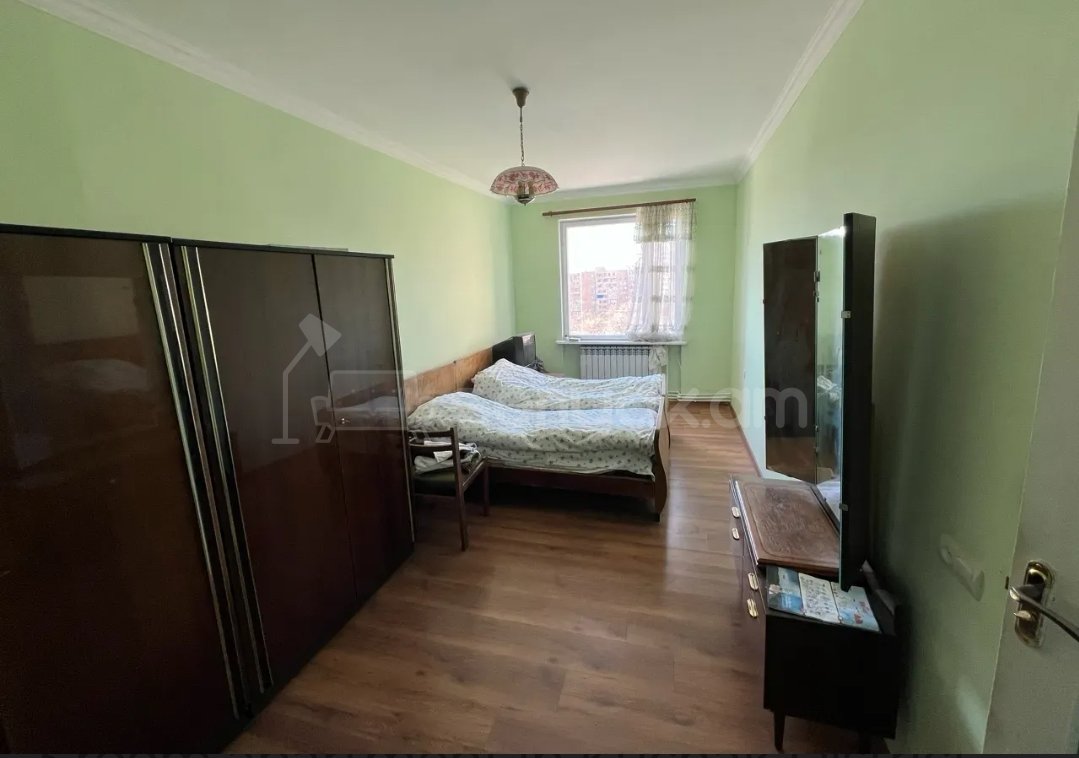 2 Սենյականոց Բնակարան, 75քմ, 5/9 հարկ, Նորմալ Վիճակում