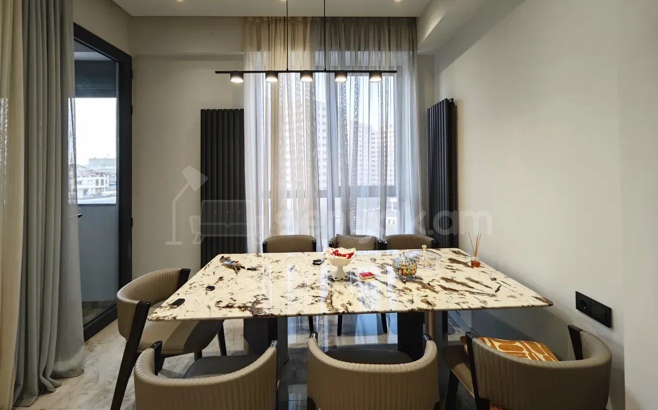 3 Սենյականոց Բնակարան Նորակառույցում, 75քմ, 8/16 հարկ, Դիզայներական Վերանորոգված