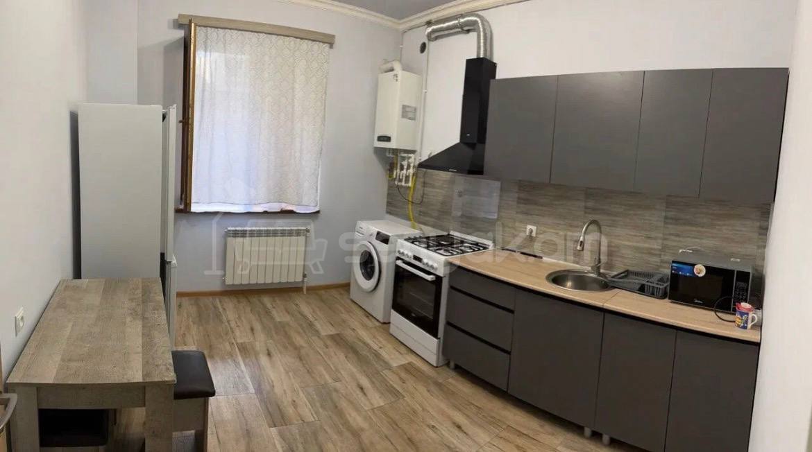 2 Սենյականոց Բնակարան, 65քմ, 1/17 հարկ, Կապիտալ Վերանորոգված, Կահավորված, Արևկող