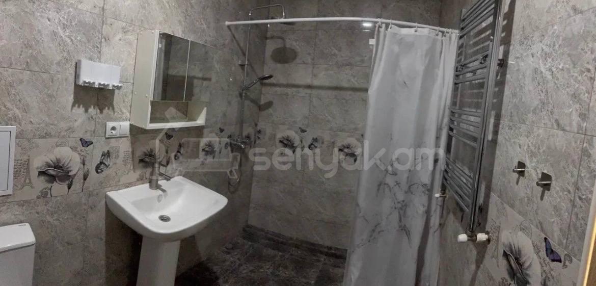 2 Սենյականոց Բնակարան, 65քմ, 1/17 հարկ, Կապիտալ Վերանորոգված, Կահավորված