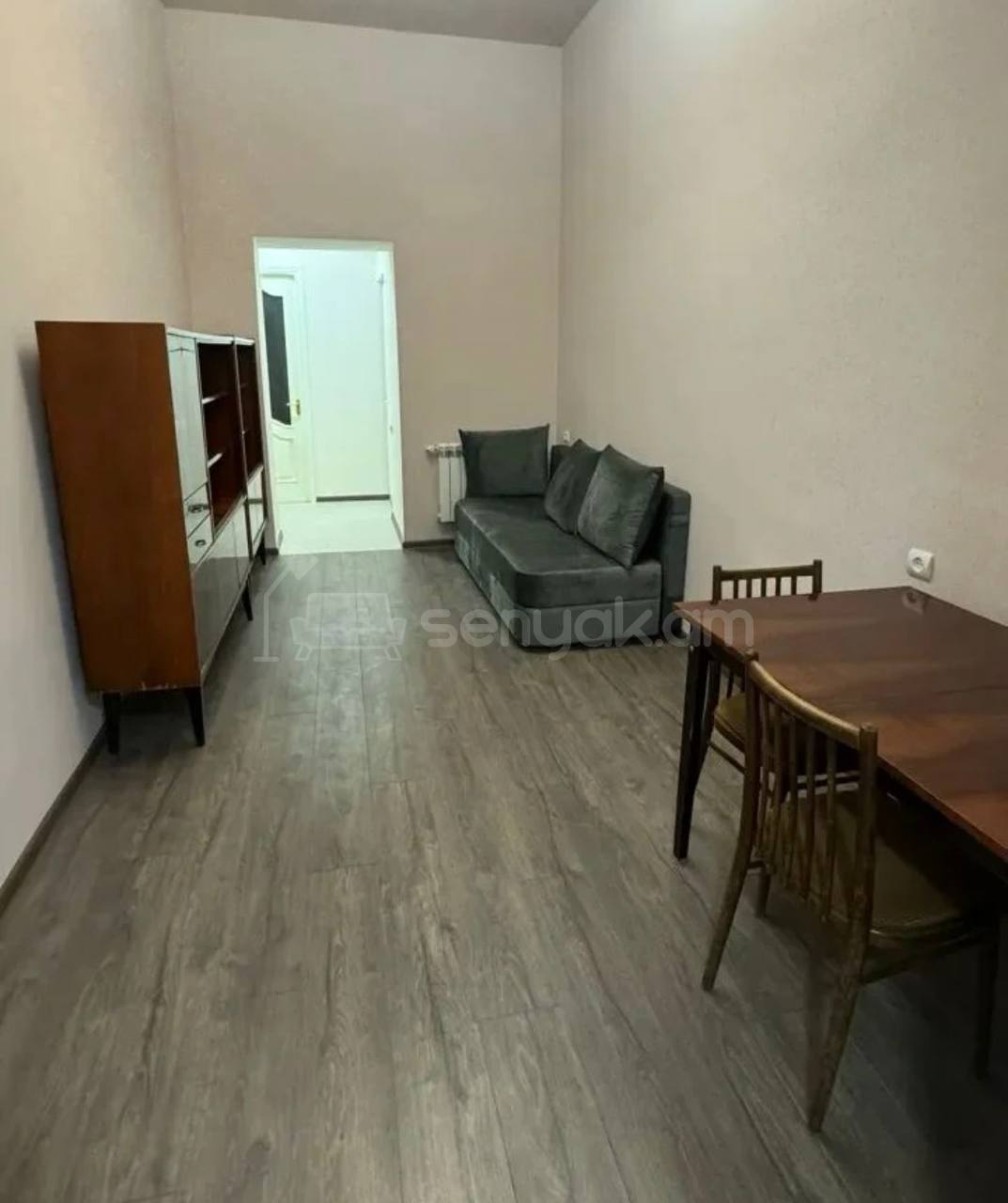 2 Սենյականոց Բնակարան Քարե Շենքում, 42քմ, 1/5 հարկ, Կապիտալ Վերանորոգված, Կահավորված, Արևկող