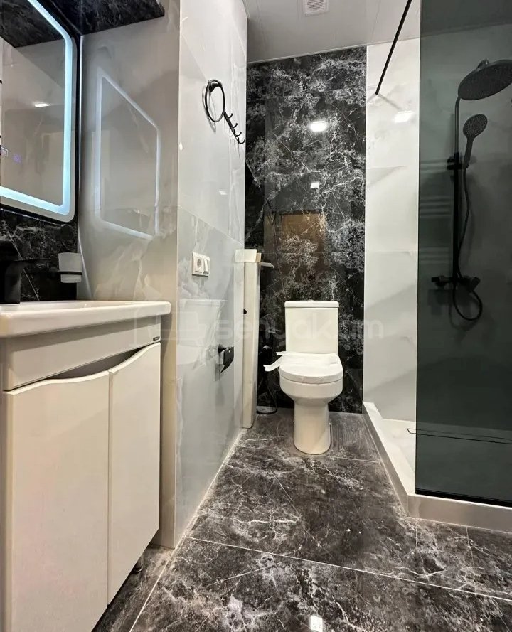 2 Սենյականոց Բնակարան Նորակառույցում, 47քմ, 3/8 հարկ, Կապիտալ Վերանորոգված