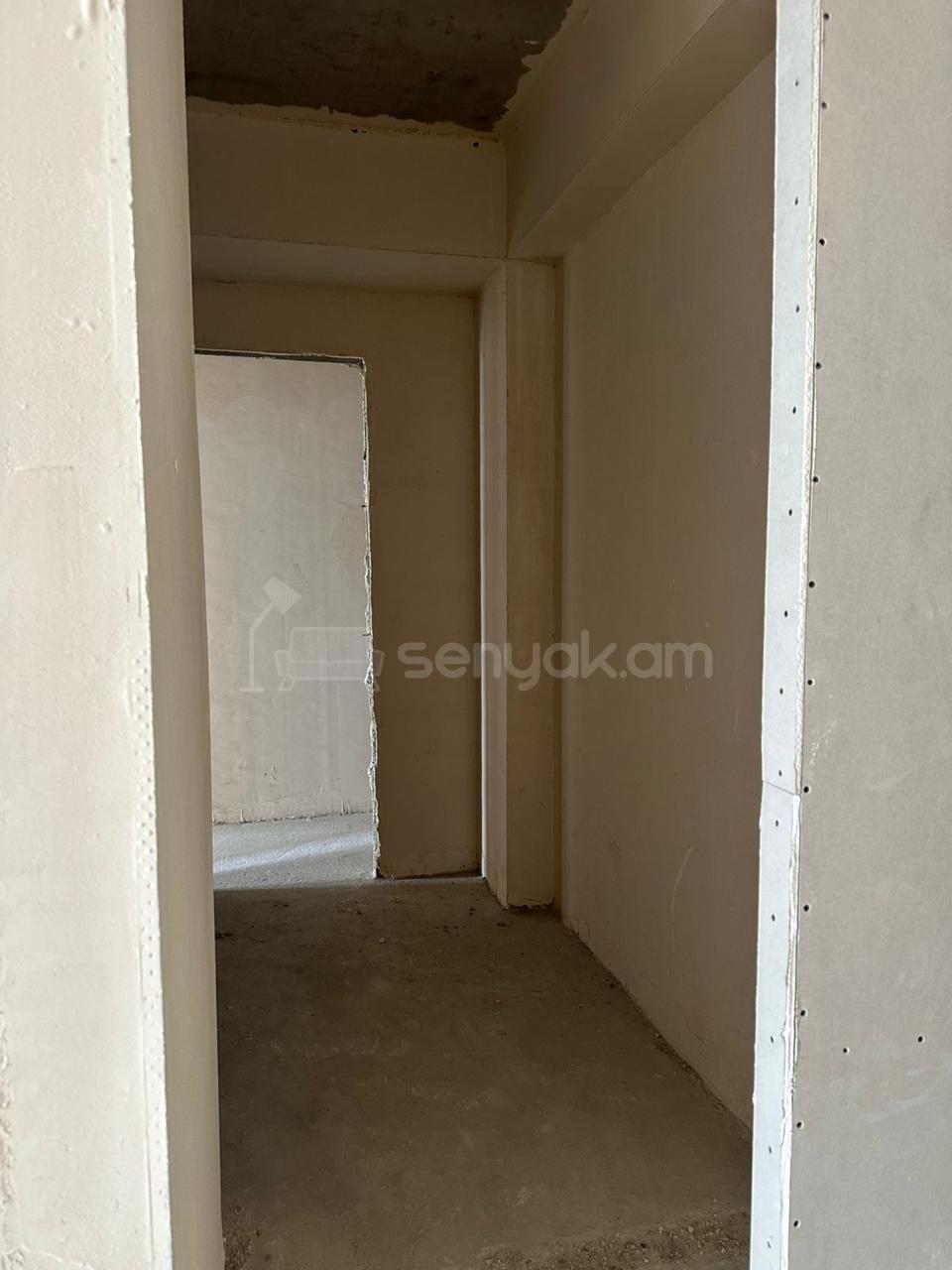 3 Սենյականոց Բնակարան Նորակառույցում, 122քմ, 13/18 հարկ, Զրոյական Վիճակում
