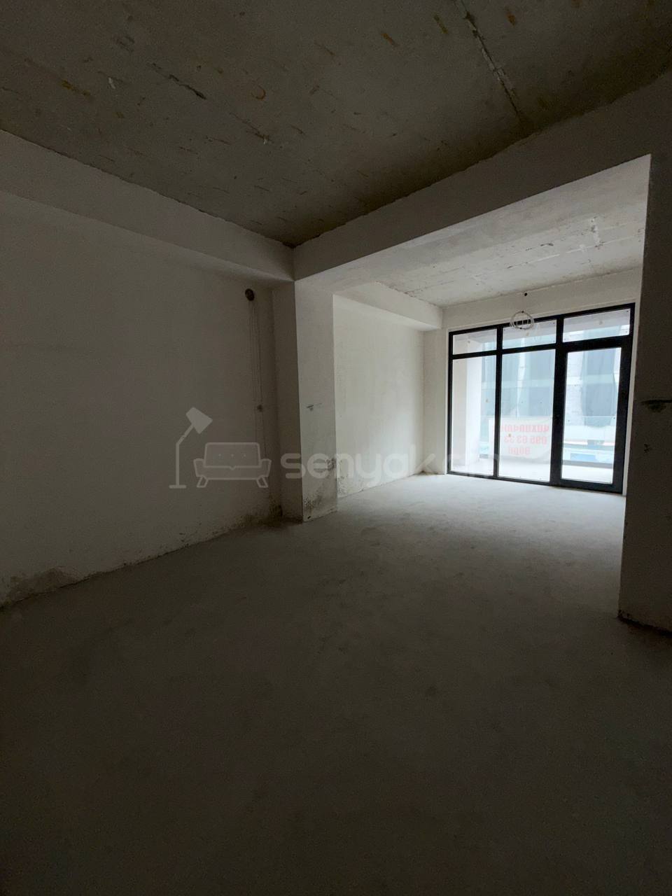 3 Սենյականոց Բնակարան Նորակառույցում, 90քմ, 2/5 հարկ, Զրոյական Վիճակում