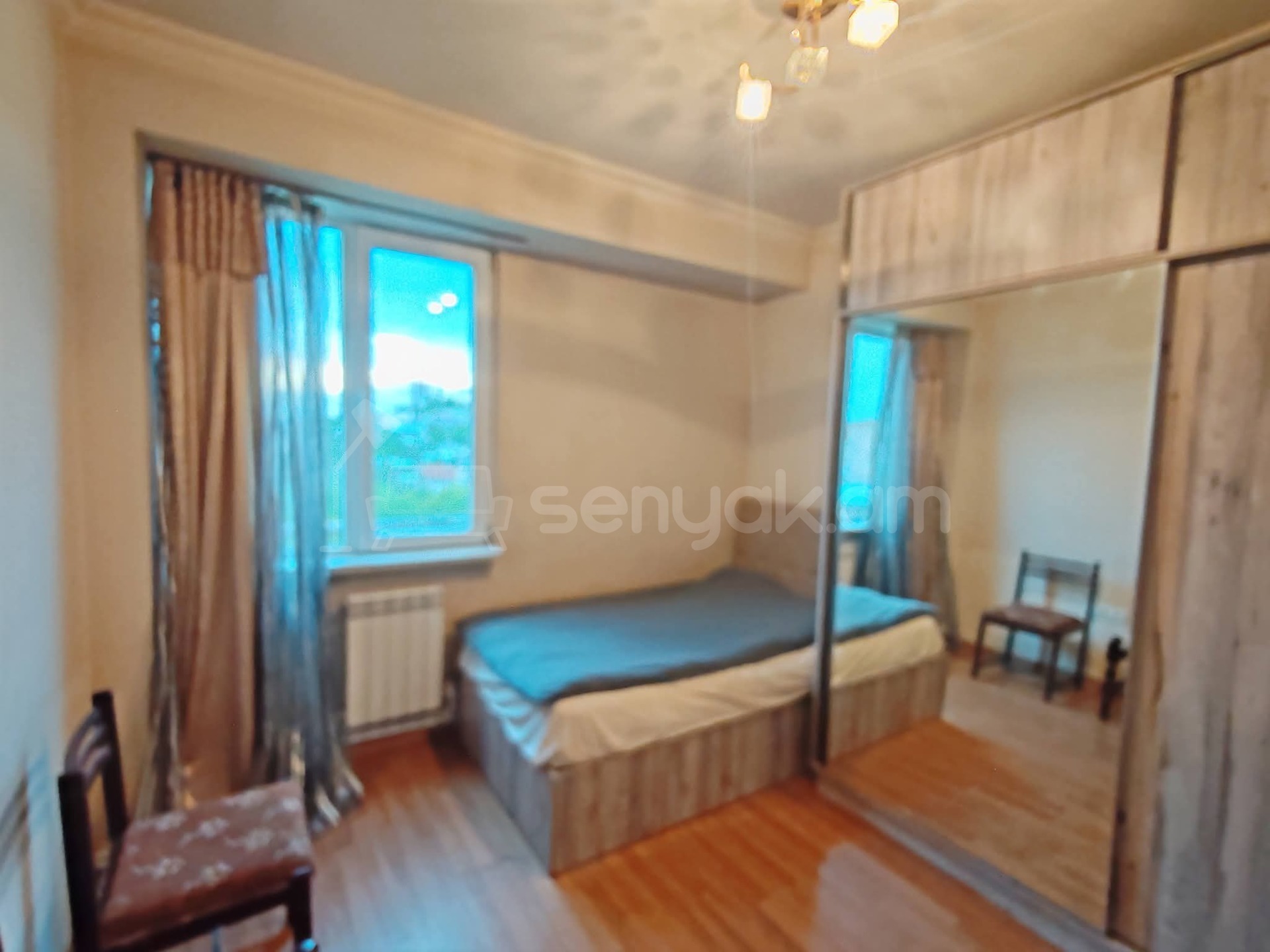 4 Սենյականոց Բնակարան, 100քմ, 6/9 հարկ, Նորմալ Վիճակում, Կահավորված