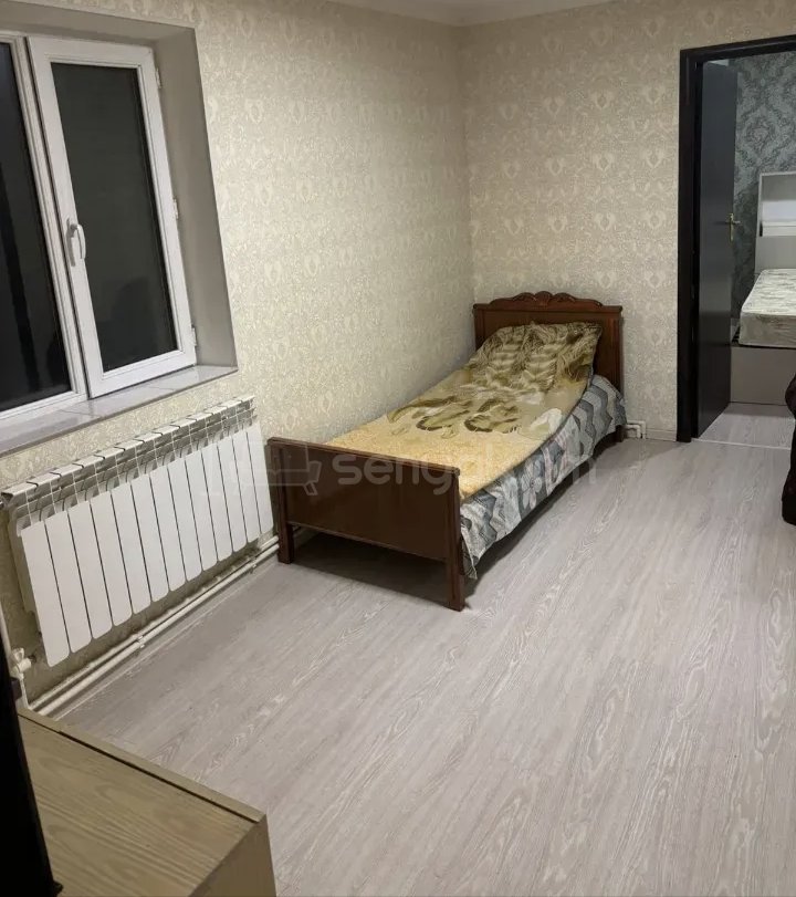 3 Սենյականոց Բնակարան Քարե Շենքում, 76քմ, 1/1 հարկ, Կապիտալ Վերանորոգված, Կահավորված, Արևկող